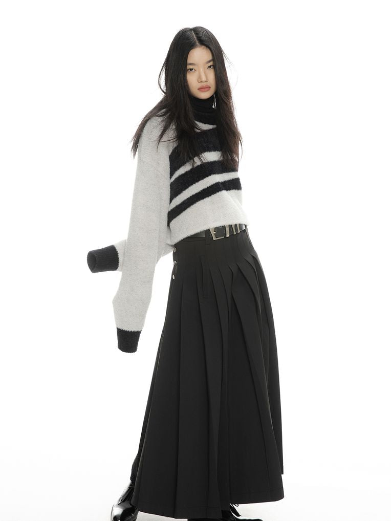 Chic Monotone Border Knit