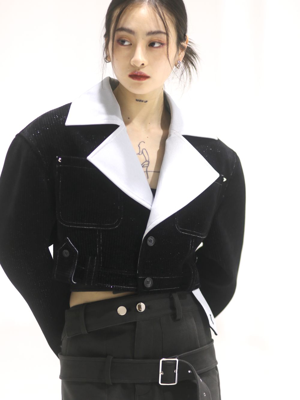 Contrast Nichi-collar Short Jacket