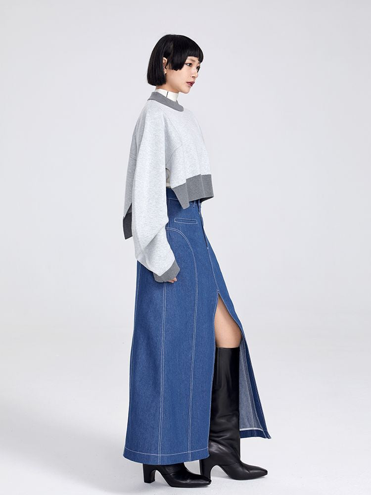 Cropped Loose Bi-Color Slit Knit