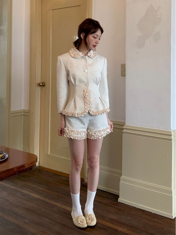 Frill Cute Embroidery Short-Pants