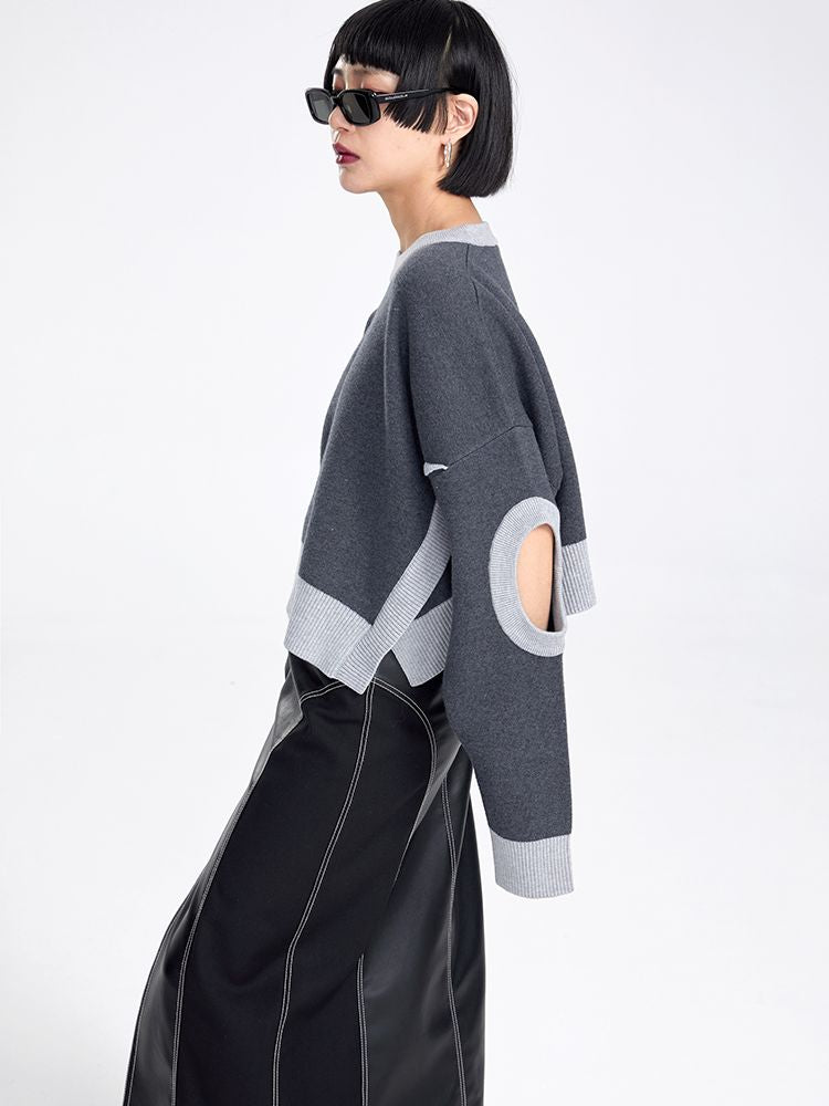 Sleeve-Hole Open-shoulder Nichi Bi-color Loose Knit