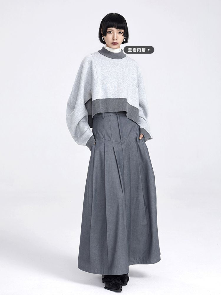 Cropped Loose Bi-Color Slit Knit