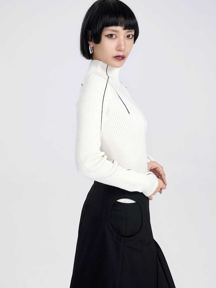 Simple High-Neck Monotone LINE KNIT