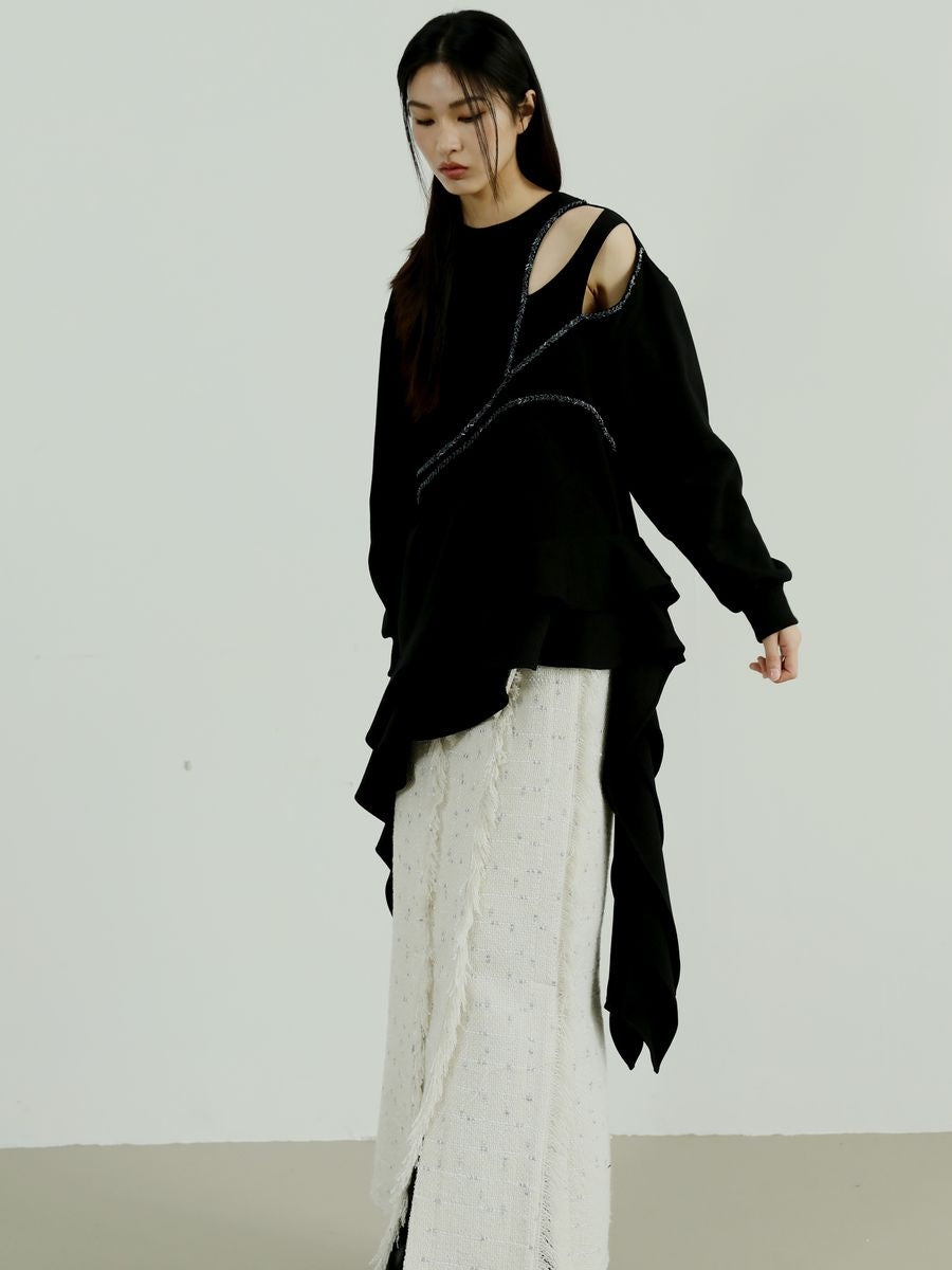 Nichi Asymmetry Conspicuous Shoulder-cut Knit