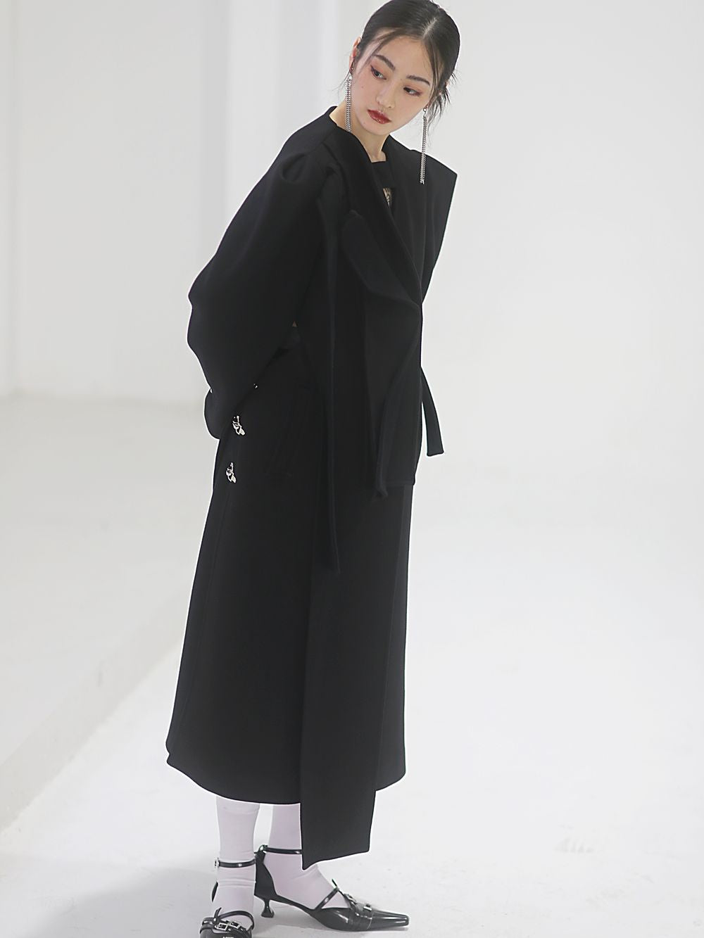 Power-shoulder Nichi Long-Coat