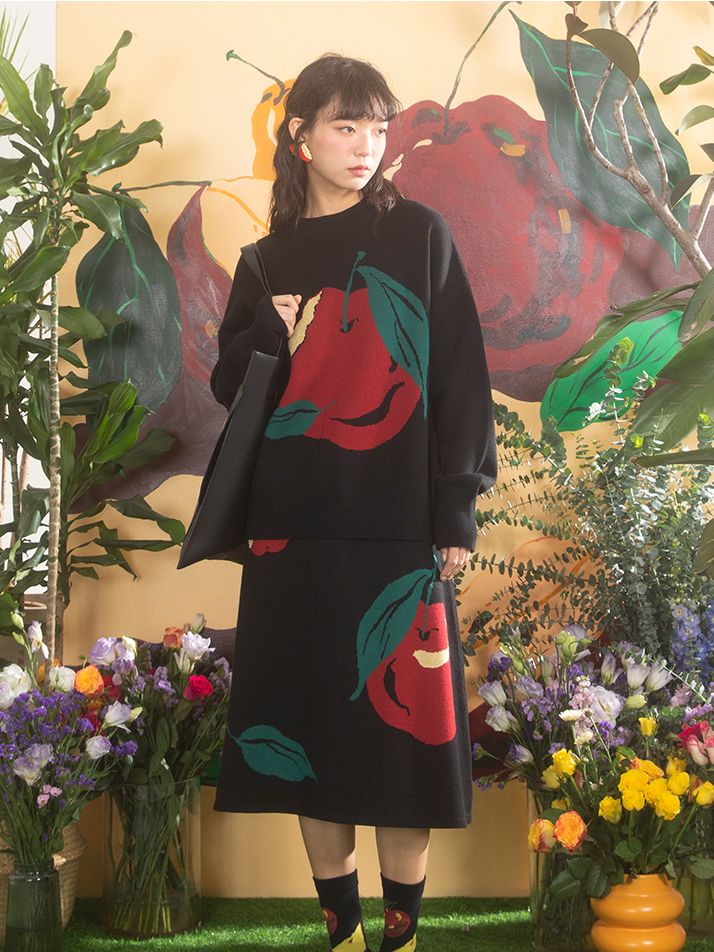 Apple Nichi Retro Knit Tops &amp; Skirt