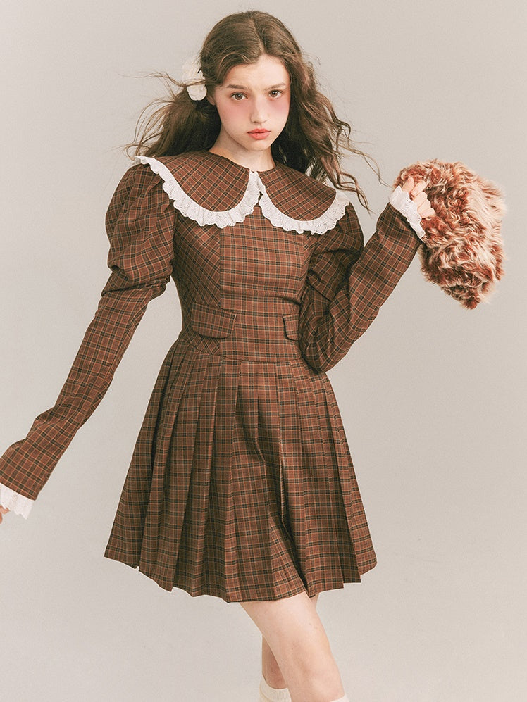 doll collar dress