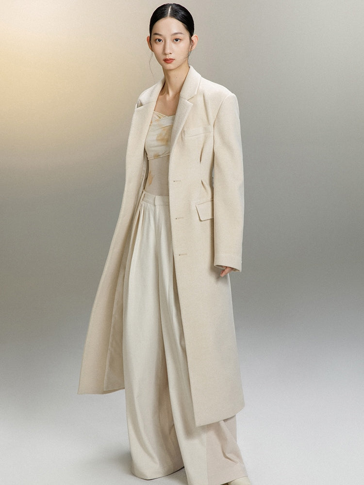 Wide Shoulders Woolen Coat