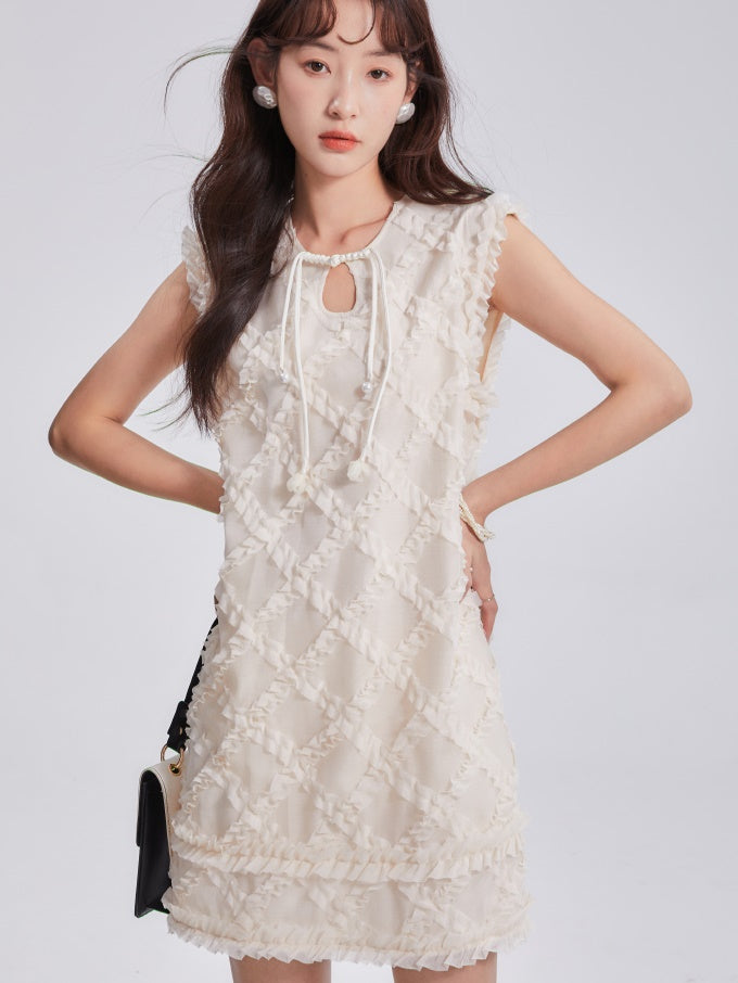 Rhombic Tie And Buckle Sleeveless Dress