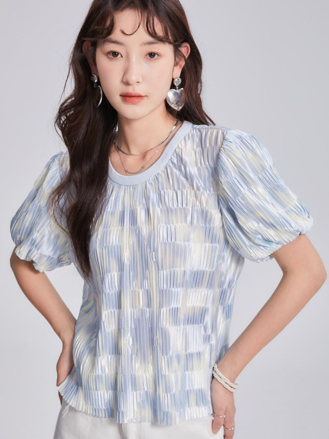 Gradient PLEATED SHORT-SLEEVED T-SHIRT &amp; SKIRT