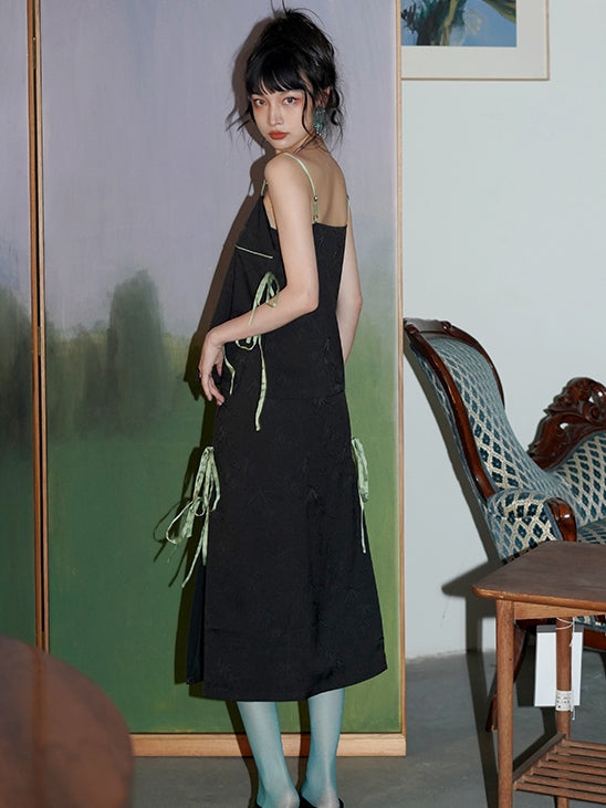 New CHINESE STYLE JACQUARD VEST AND SKIRT