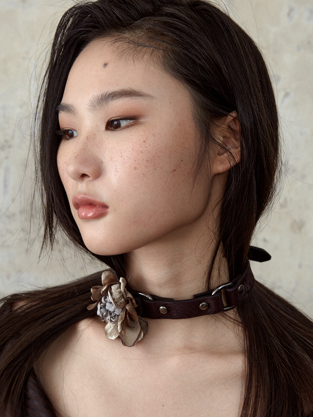 Flower Leather Horsehair Choker