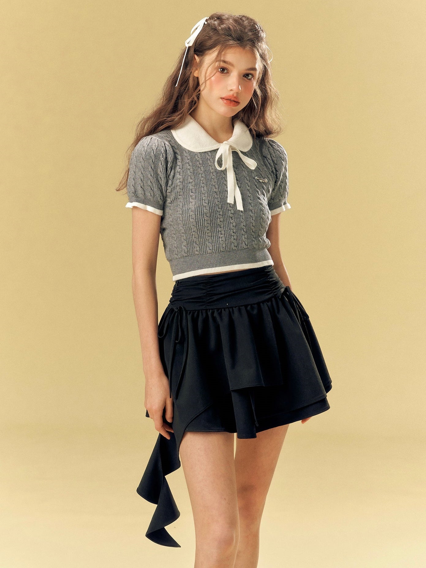 Doll collar stripe knit top