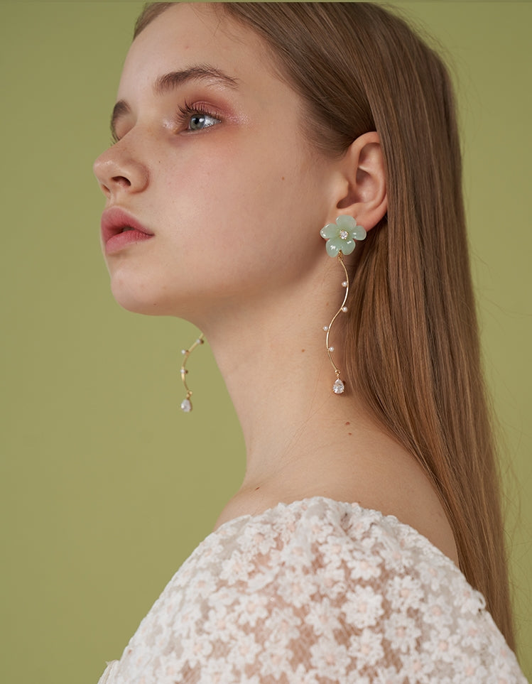 Flower Curve Long Earrings