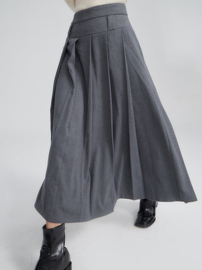 A-line high waist pleated skirt