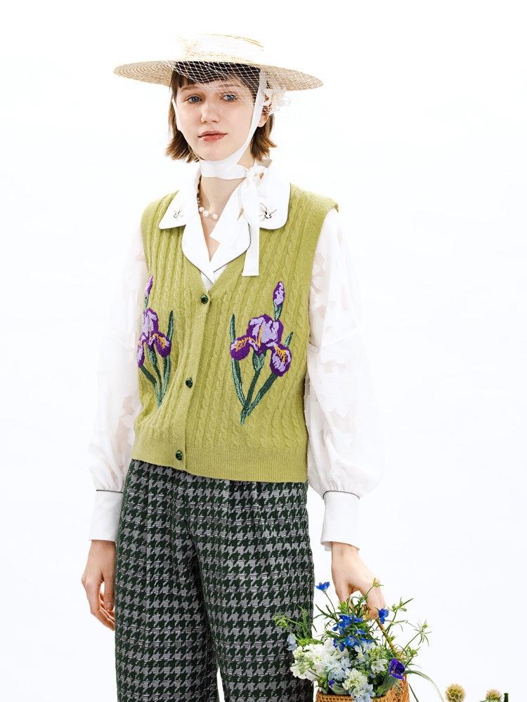 Retro EMBROIDERY FLOWER KNIT VEST