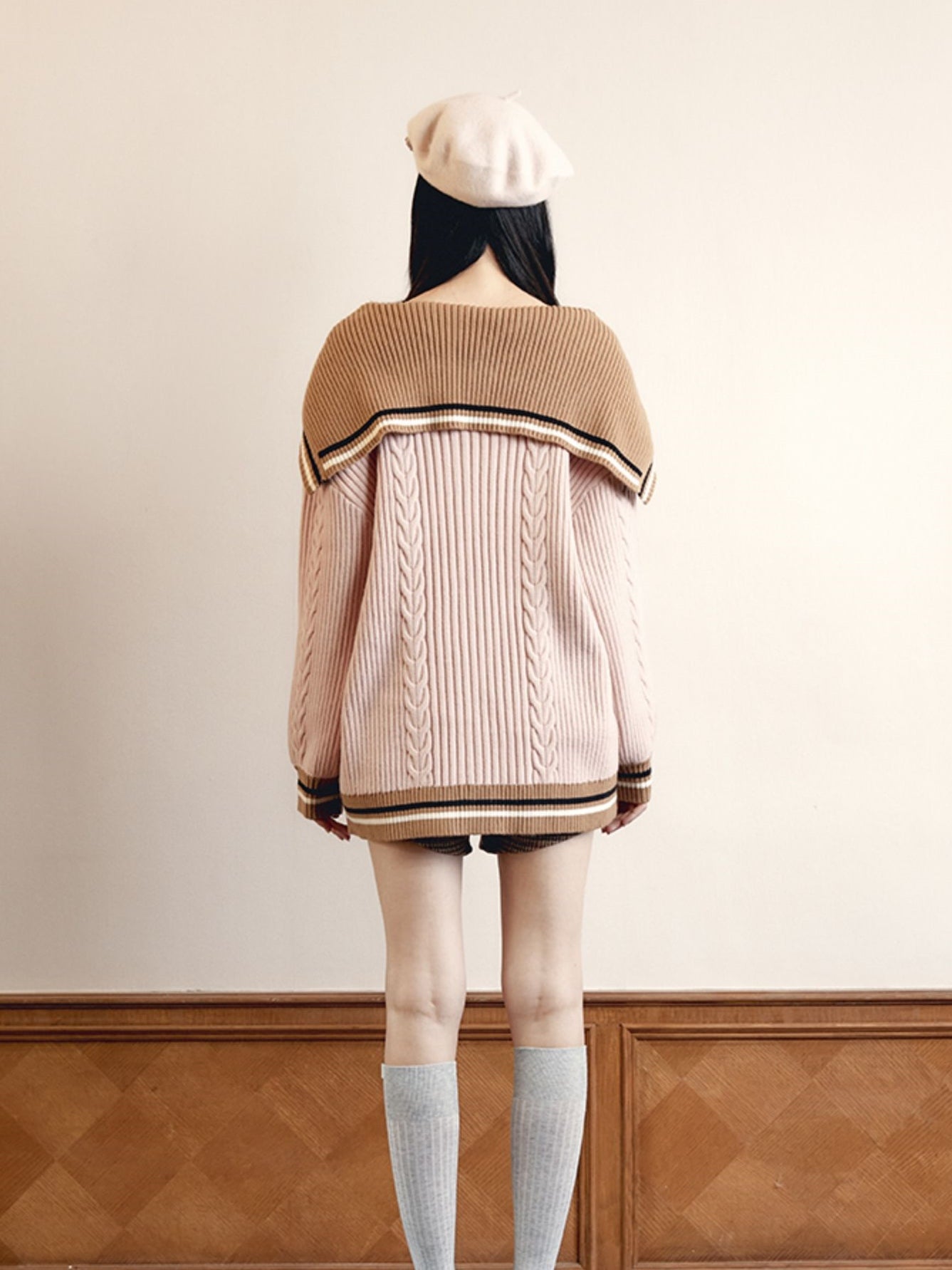 Contrast Stripe Navy Collar Knit Cardigan