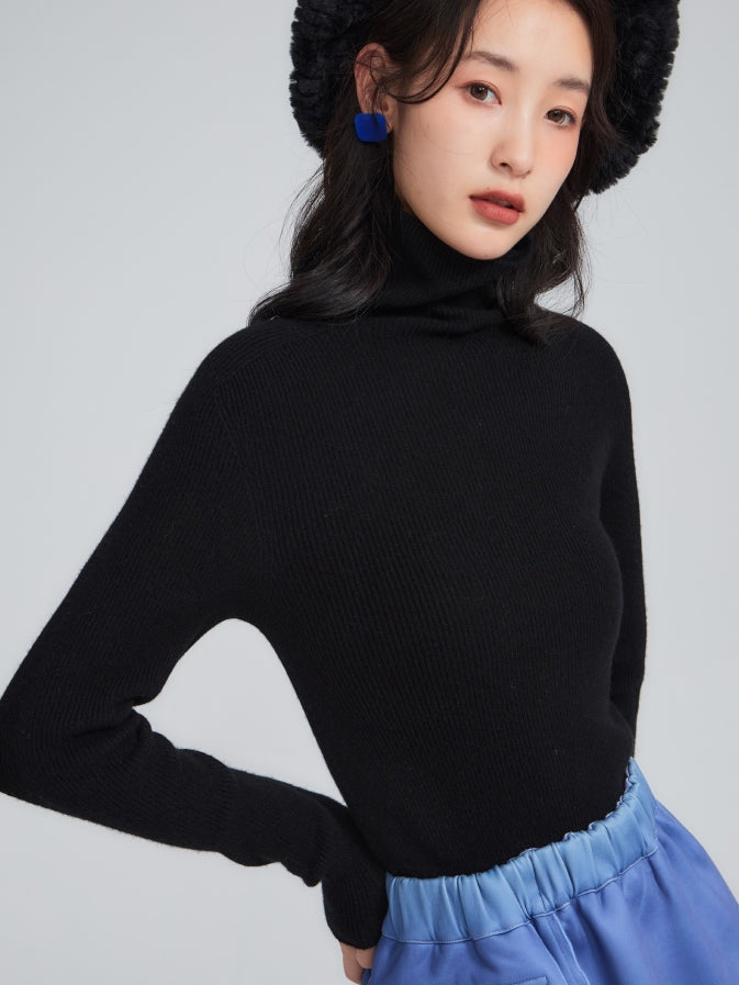 PURE WOOL TURTLENECK SWEATER