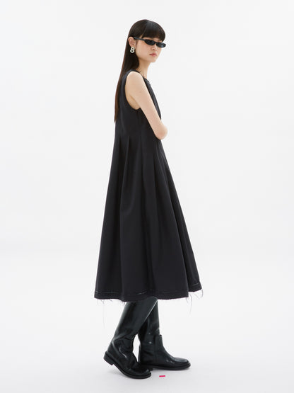 Robe plissée effilochée en détresse en détresse