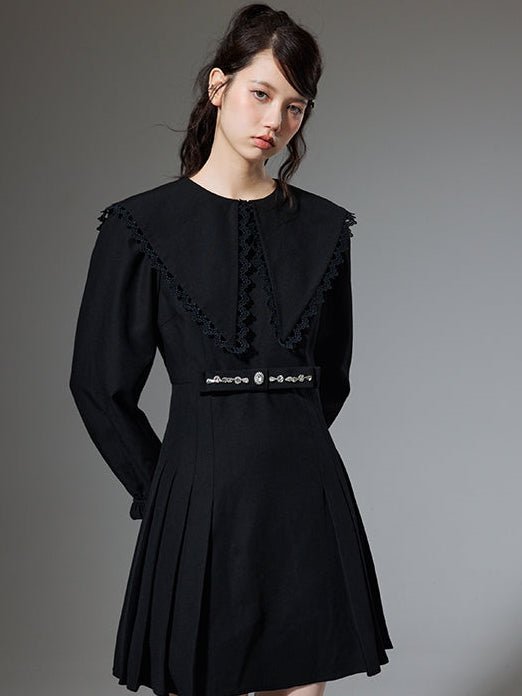 Large Lapel Black Dress