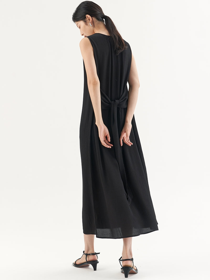 Sleeveress Knotted Dress