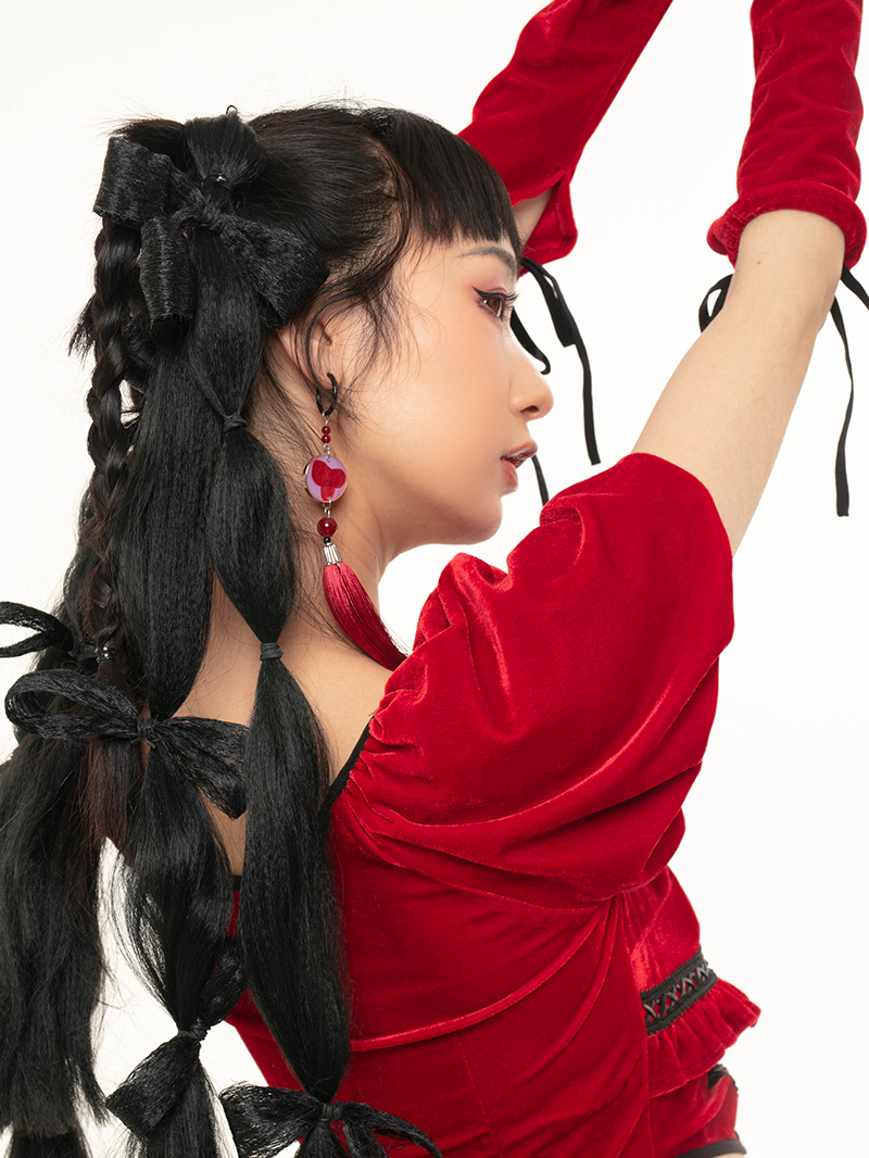 CHINESE STYLE TASSEL EARRINGS