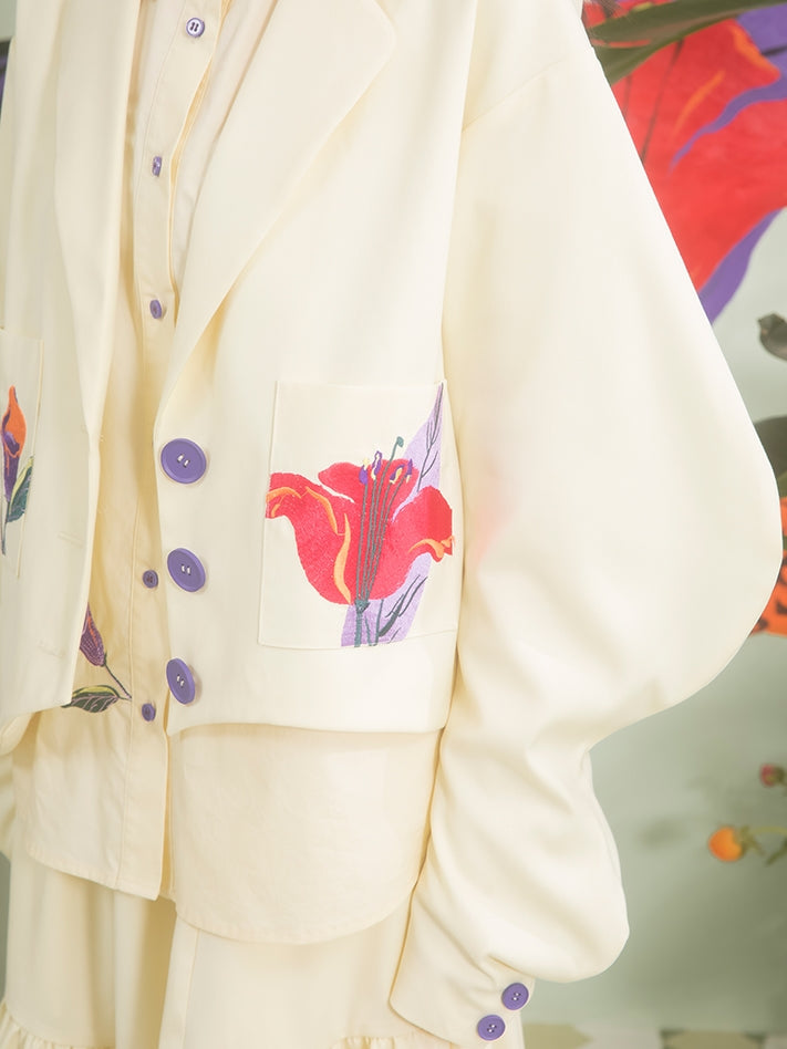 Flower Embroidery Arc-Sleeed Suit Jacket