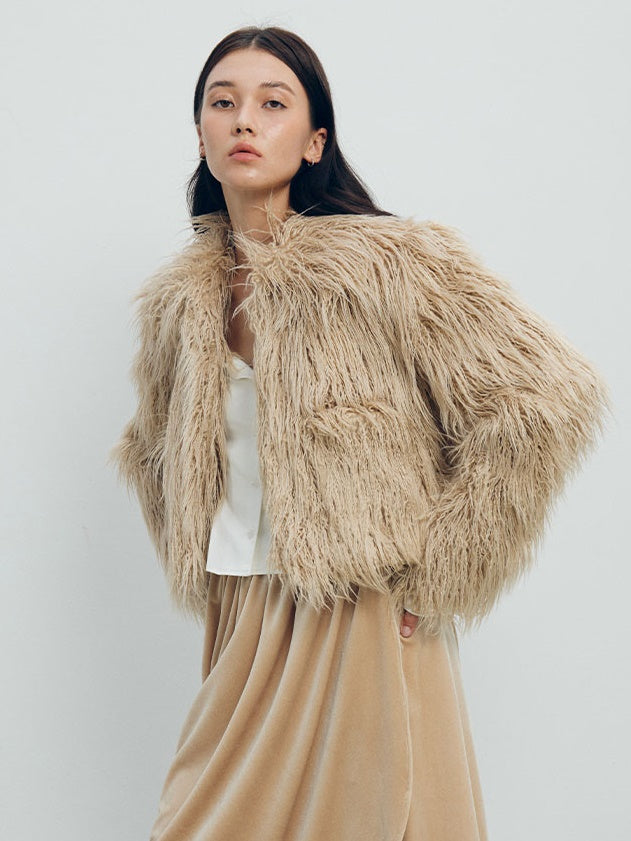 SHORT FUR COAT