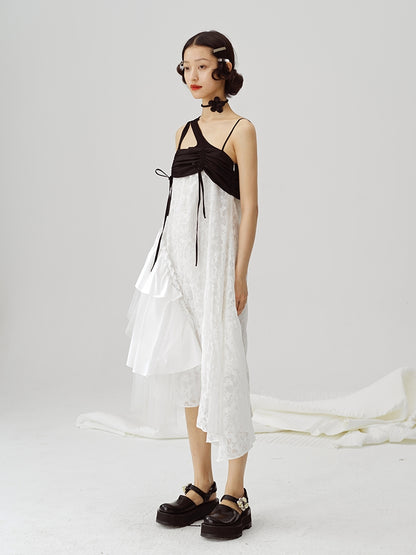 Robe à suspension irrégulière noir et blanc