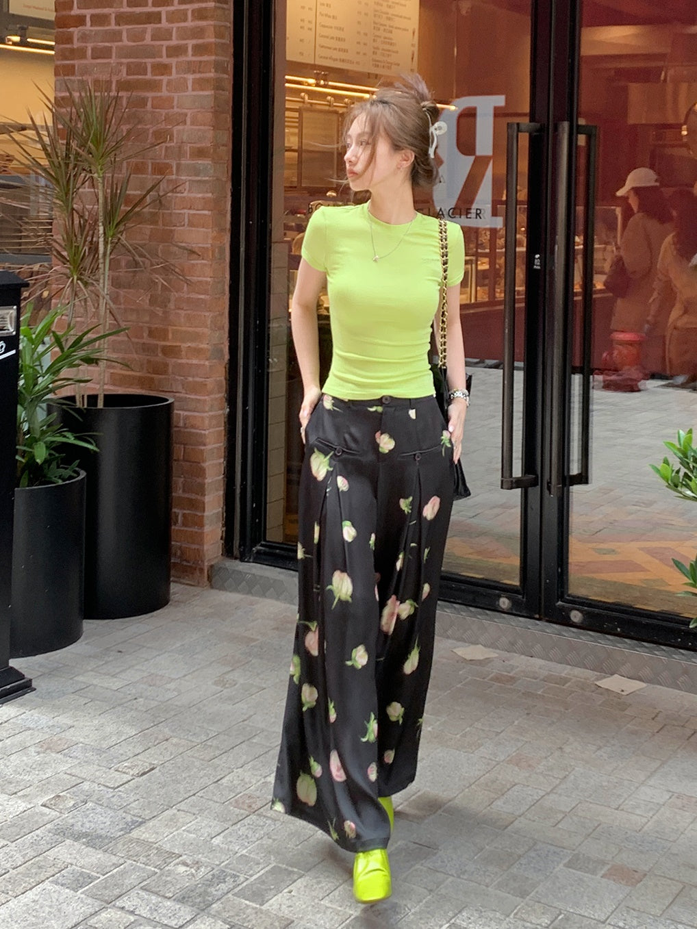 Floral Printed Wide-Leg Pants