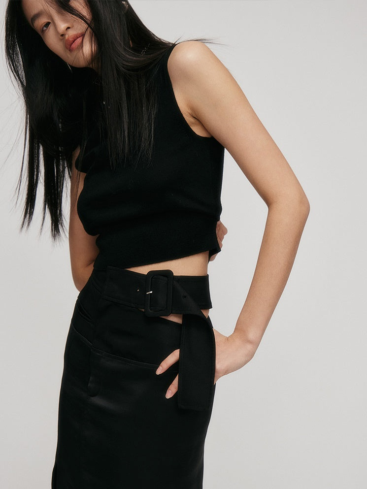 Satin Stitching Slit Skirt