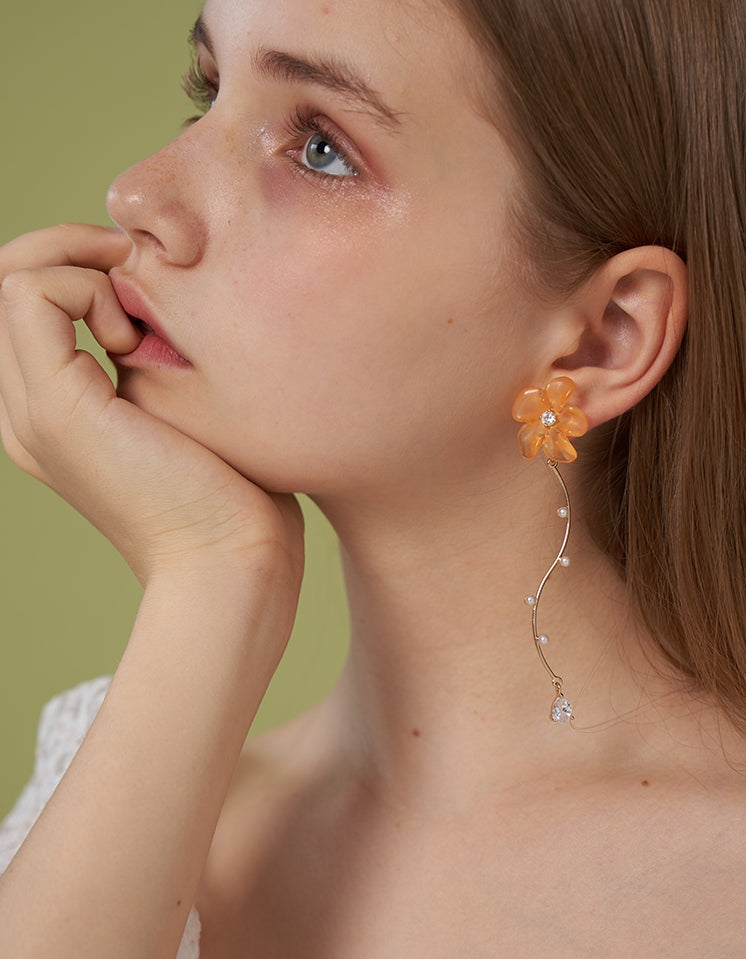 Flower Curve Long Earrings