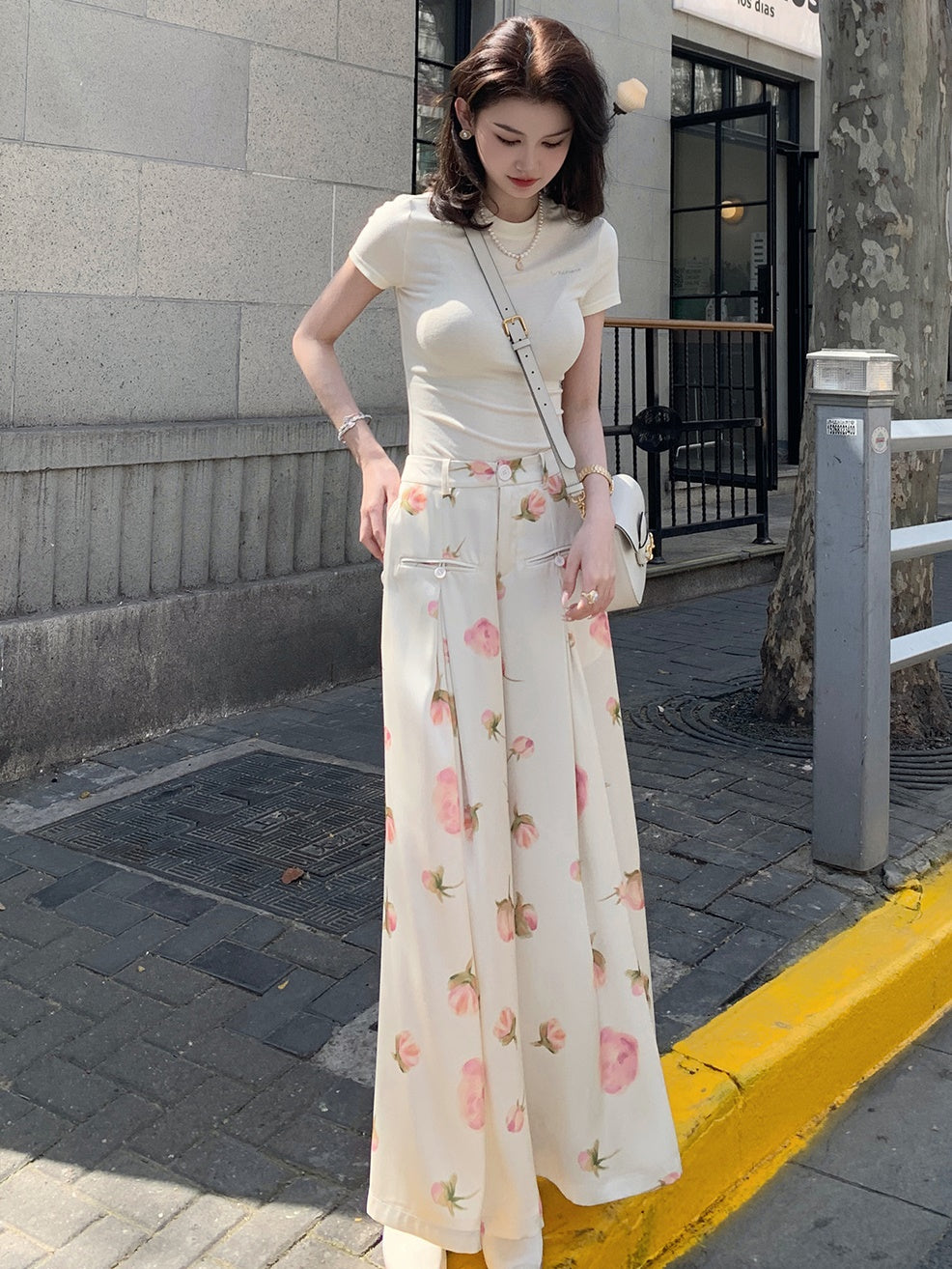 Floral Printed Wide-Leg Pants