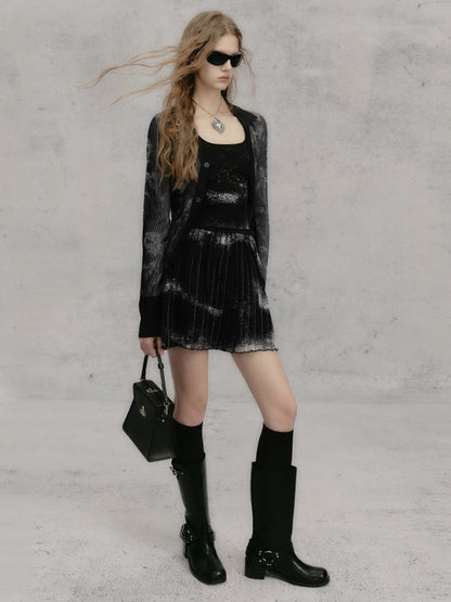 Jacquard Knitted Vest ＆ Pleated Skirt