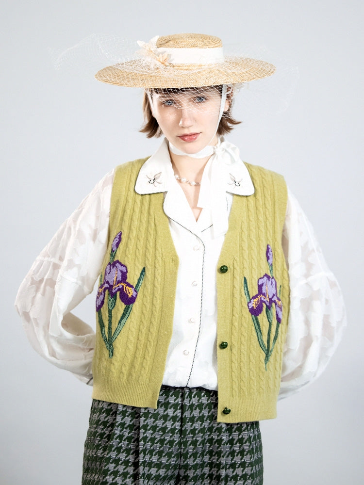 Retro Embroidery Flower Knit Vest