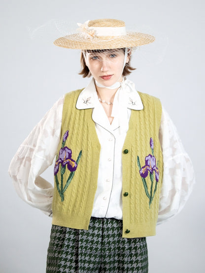 Retro Embroidery Flower Knit Vest