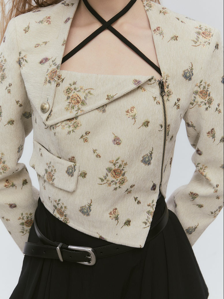 Gilt Jacquard Slim Shaped Short Jacket