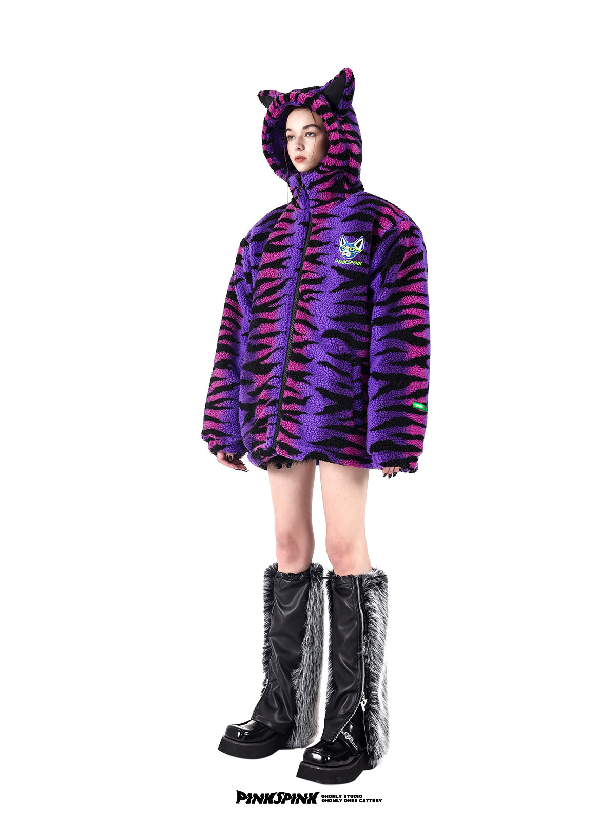 CAT-EAR TIGER BOA OVER-SIZE BLOUSON