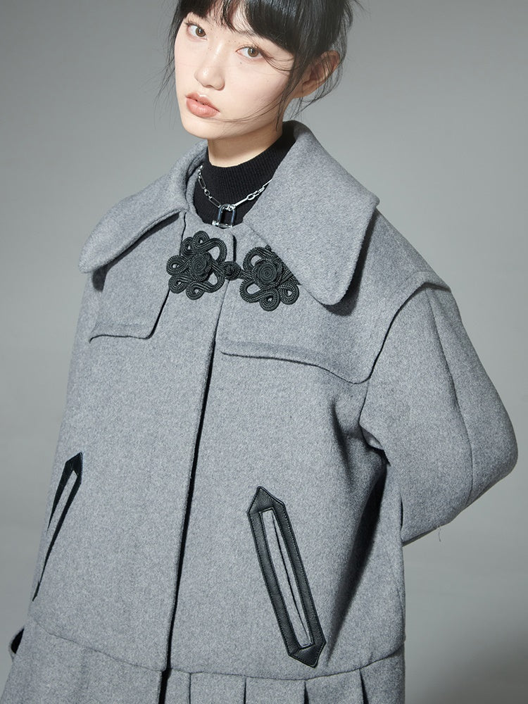 New CHINESE STYLE BUCKLE PLEATED WOOL COAT