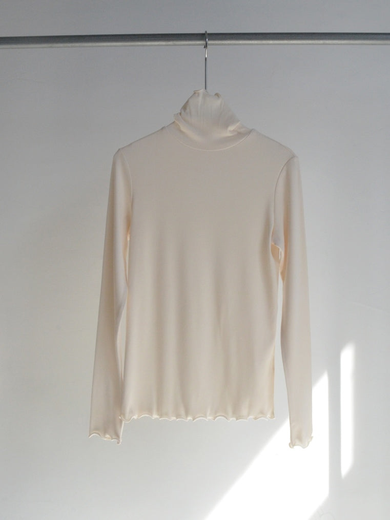 Wavy Edge High-neck Bottoming Shirt