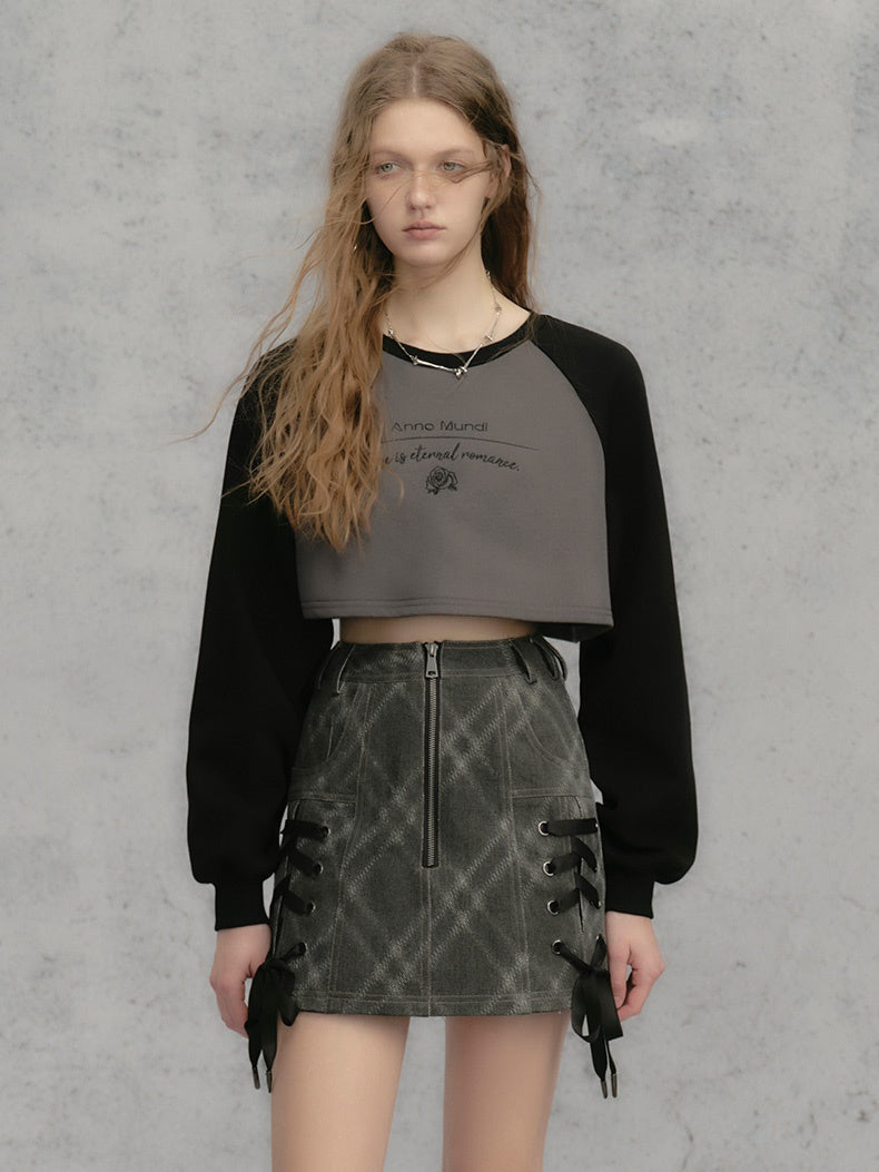 Letter Long-Sleeed Cropped Sweat &amp; Skirt