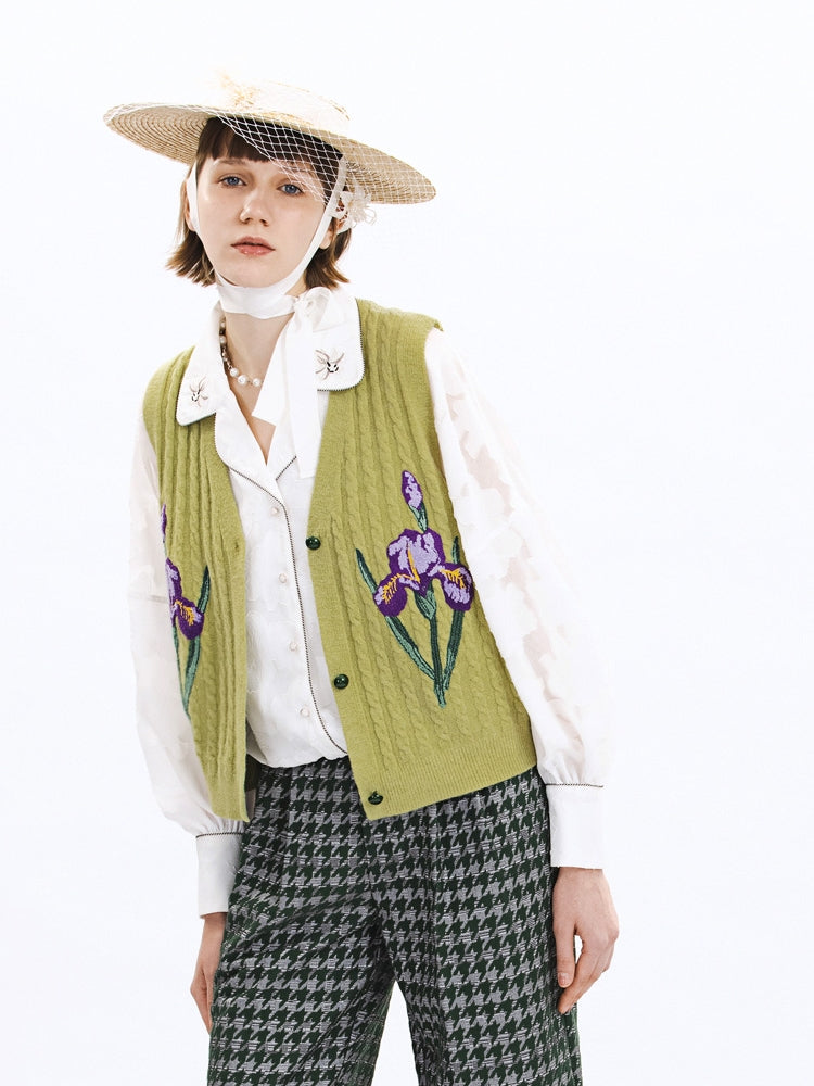 Retro Embroidery Flower Knit Vest