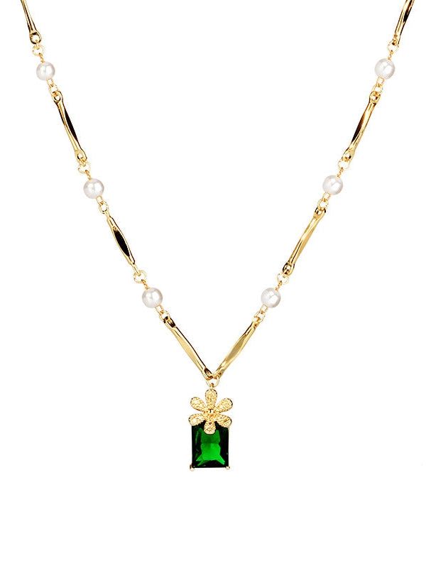 Collier de perles vert foncé