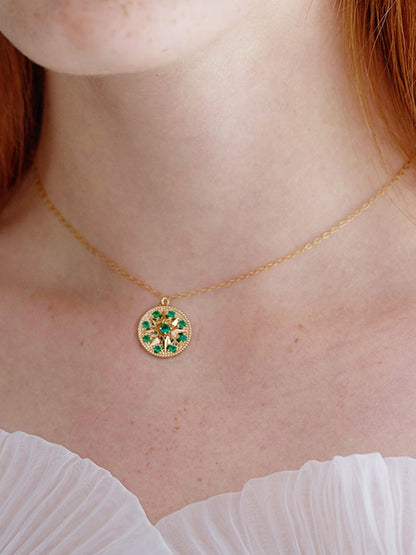 Octagonal Star Disc Necklace