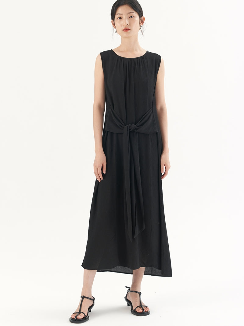 Sleeveress Knotted Dress